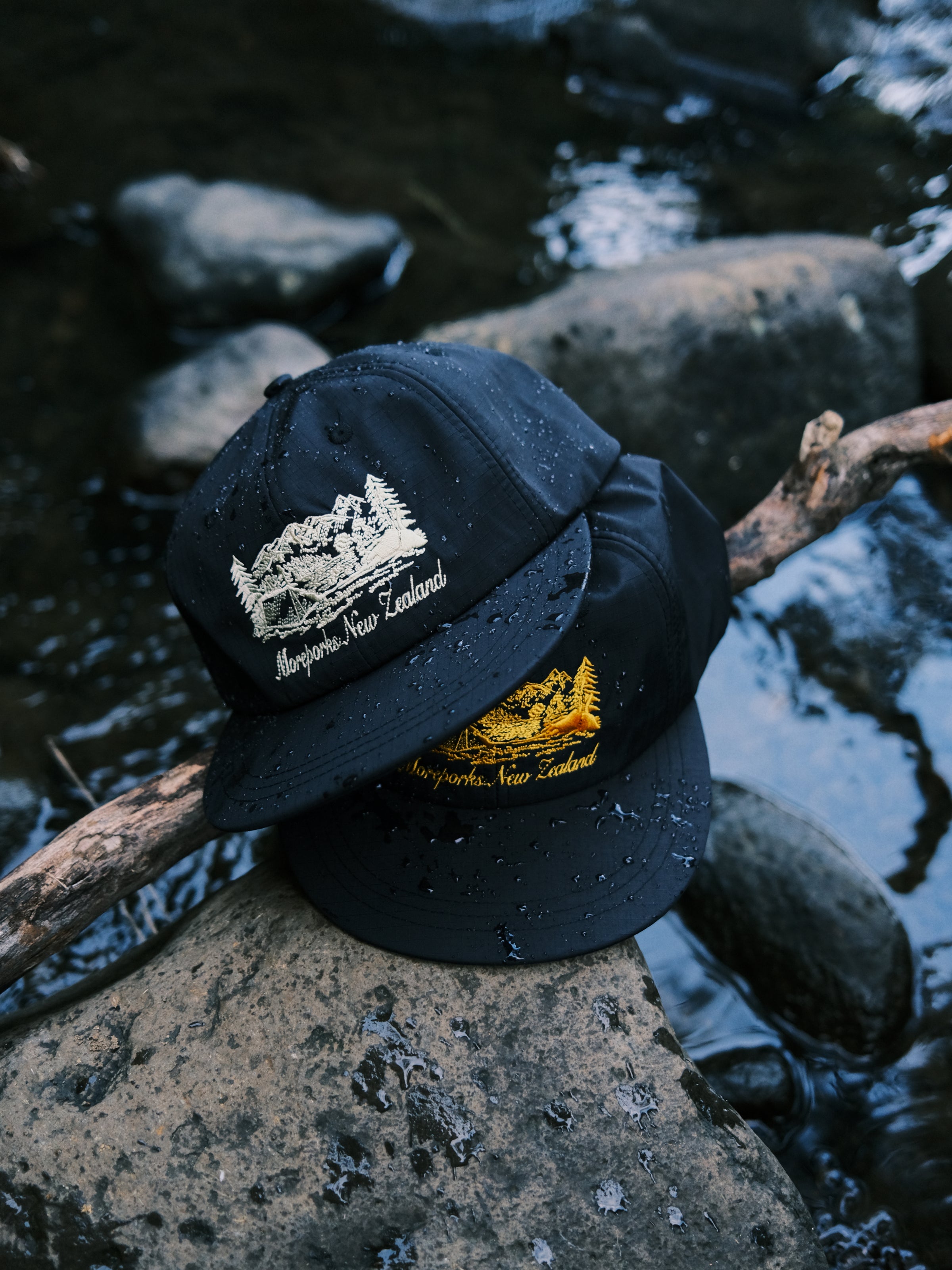 Mackenzie Ripstop - Black/White | Moreporks